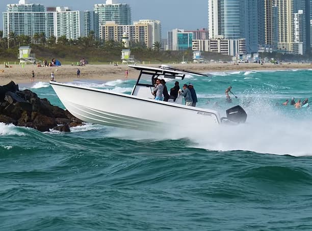 Reef Runner boat detail
