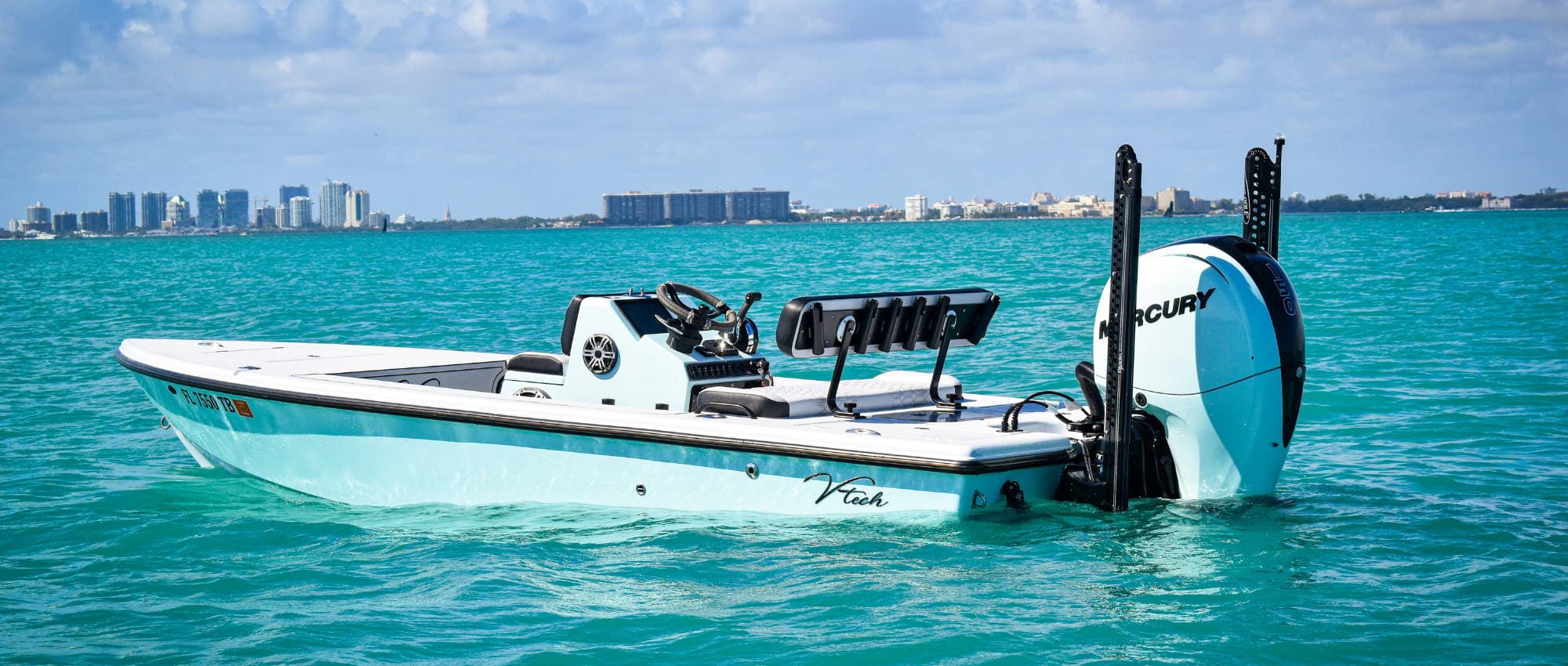 V Tech flats boat features