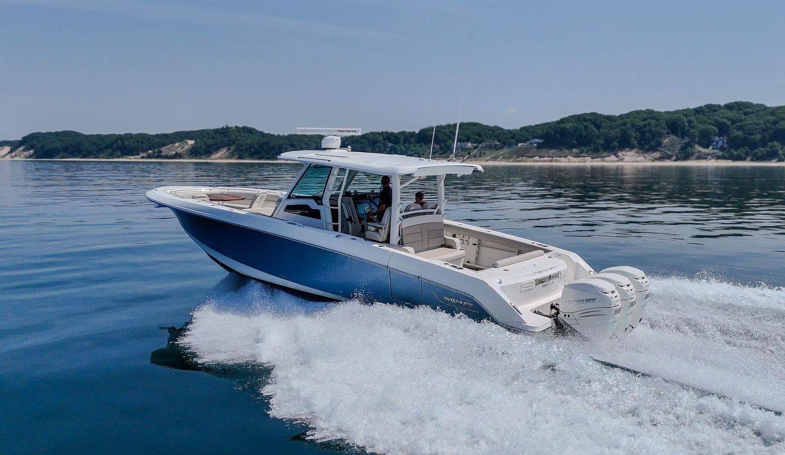 2019 Boston Whaler 380 Outrage